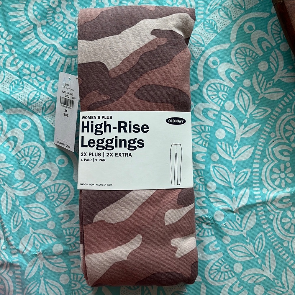Camo leggings